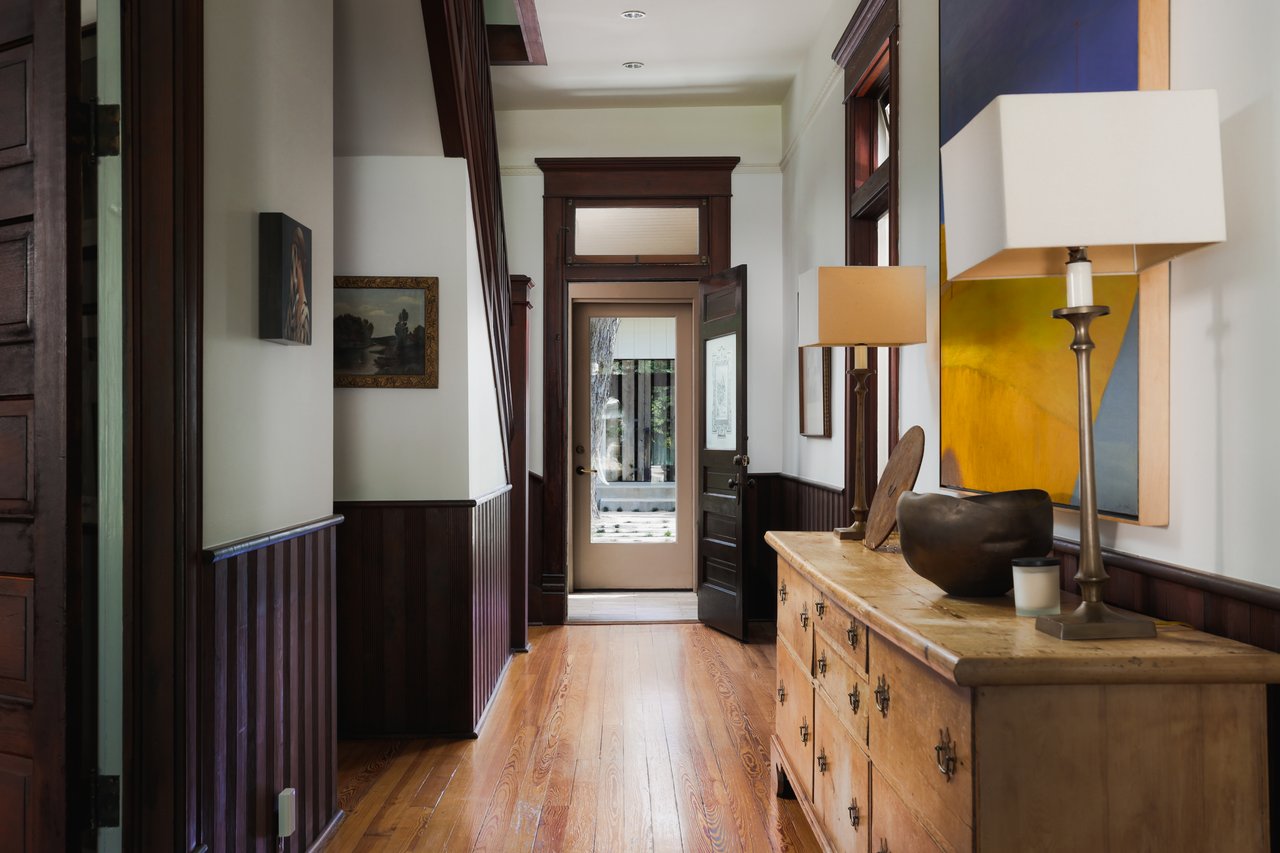 1107 West 9th St.