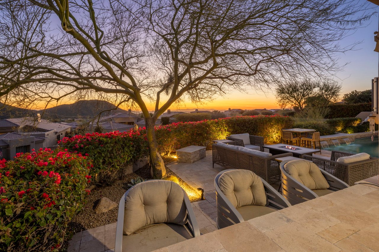 11129 E JUAN TABO Road