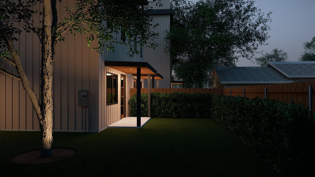 1813 E 38th St 1/2 #2B