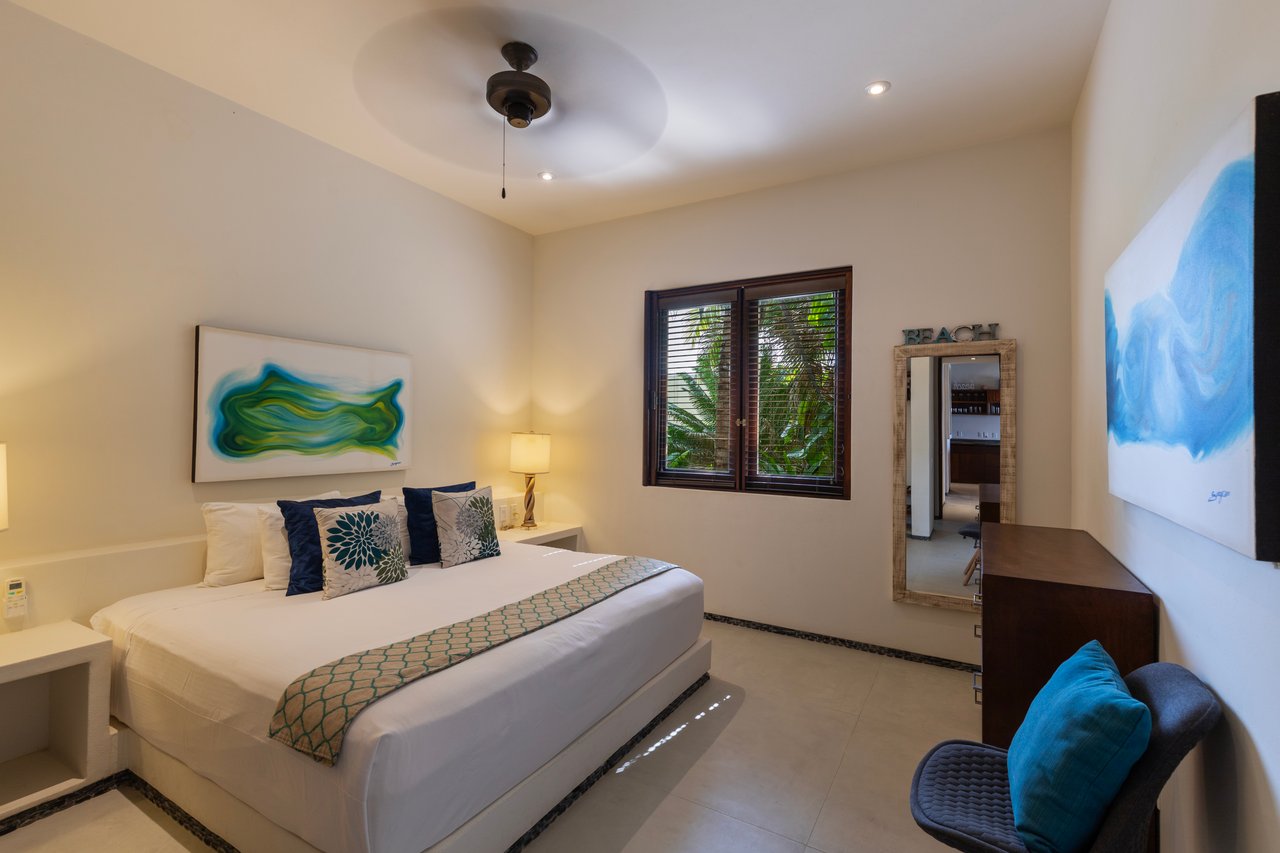 Marea Beachfront Villa C11