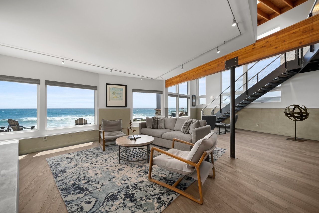 Striking Design on Cambria’s Coastline