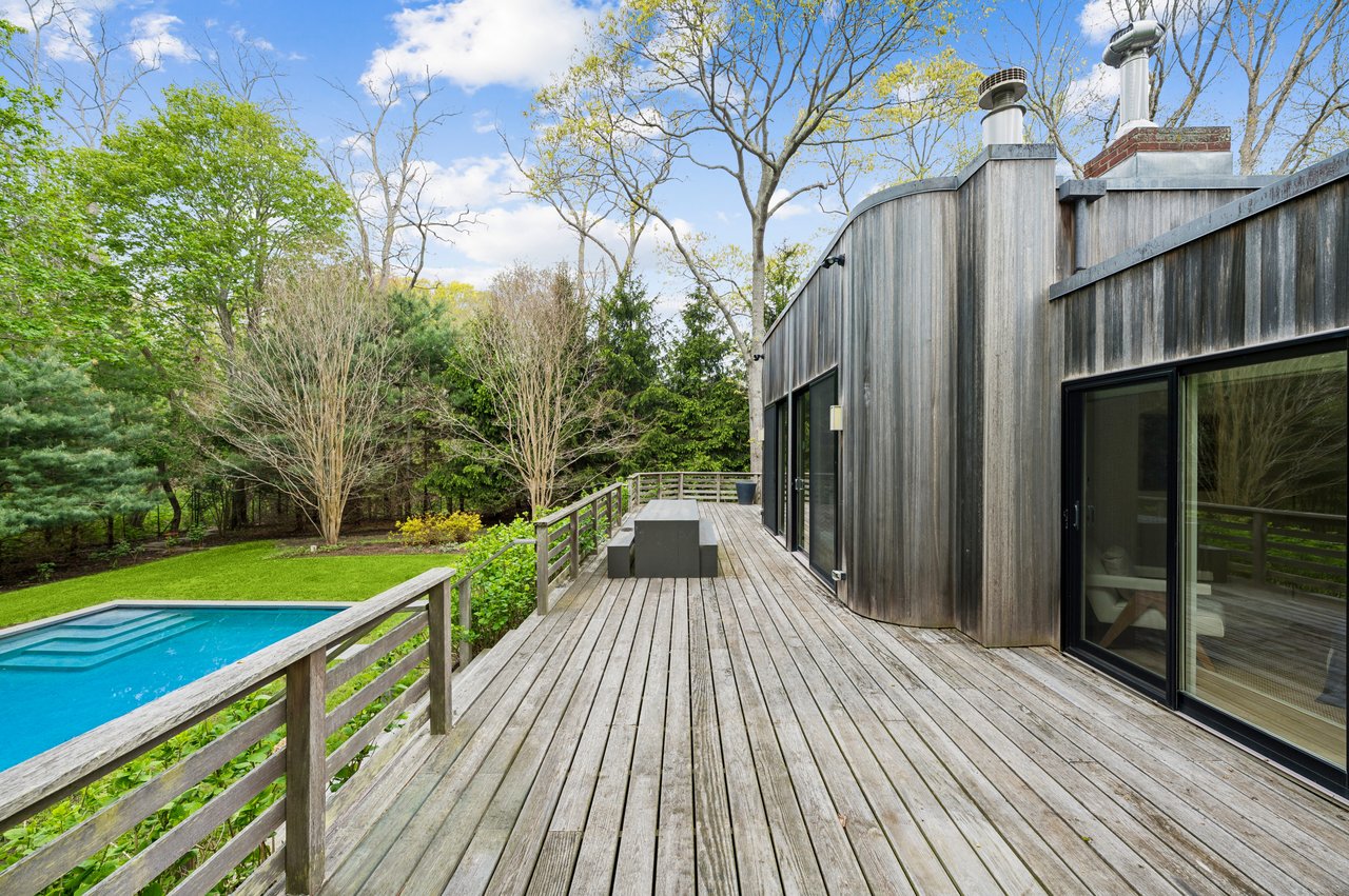 256 Town Lane