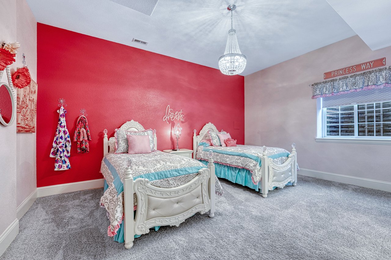 25995 Cave Spring Trail