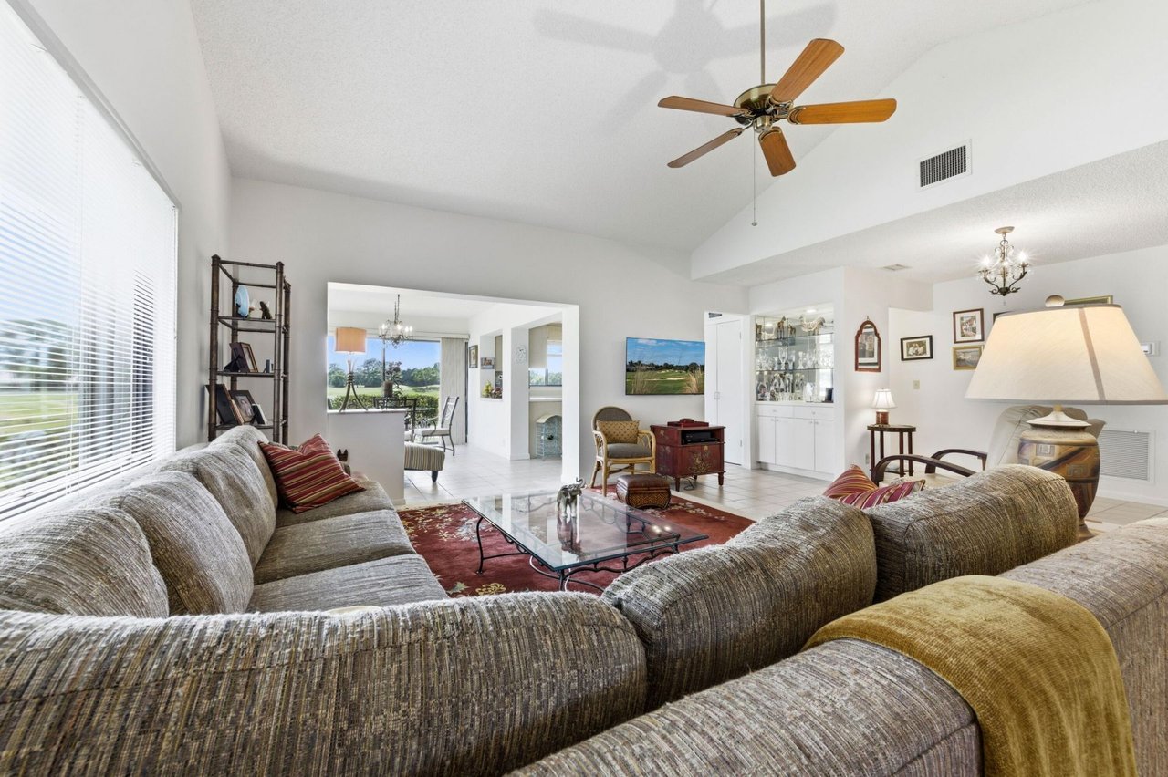 2669 SW Egret Pond Cir