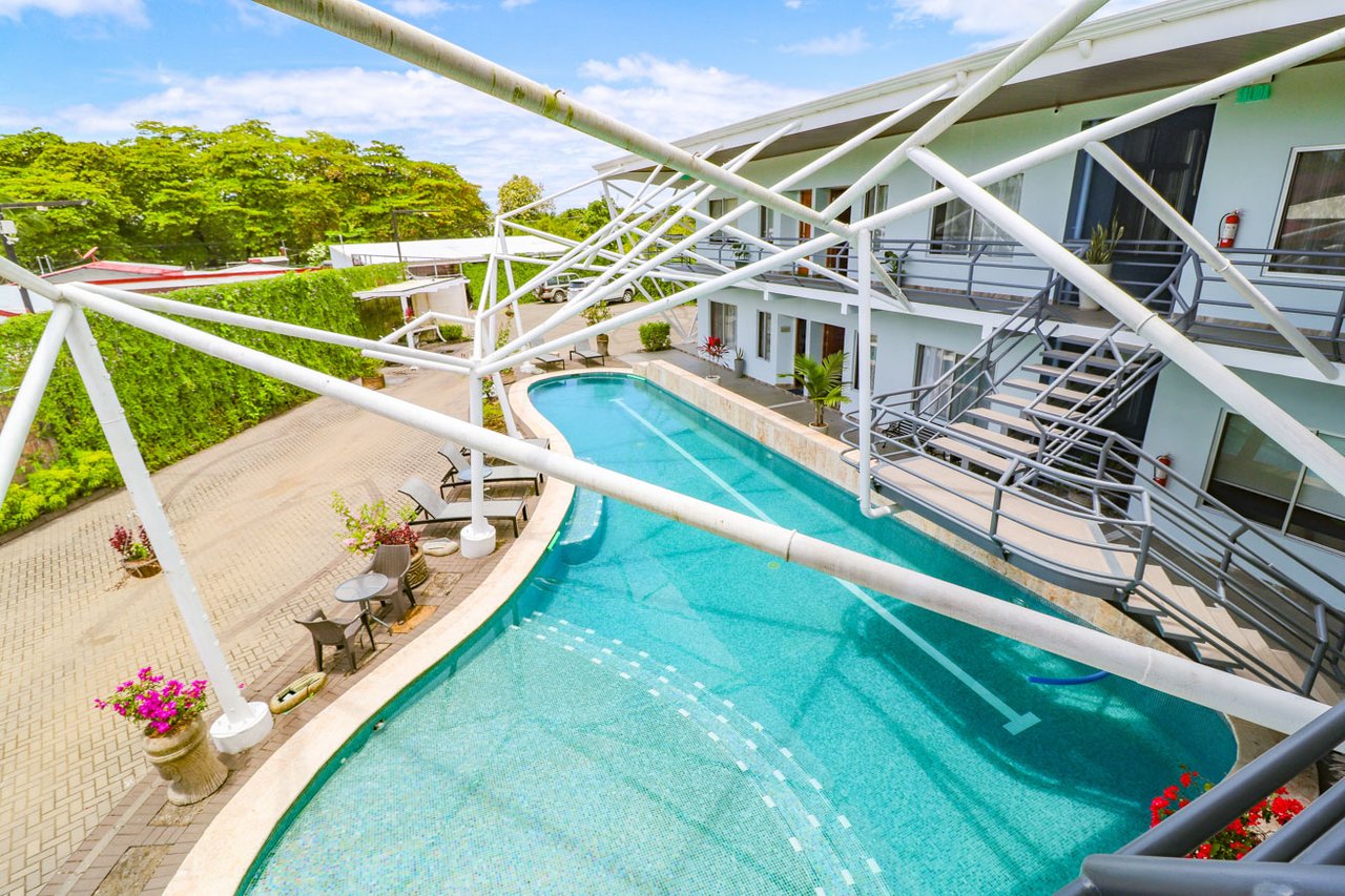 Resort-Hotel for Sale in Uvita – 12 Two-Bedroom Apartments & Pool