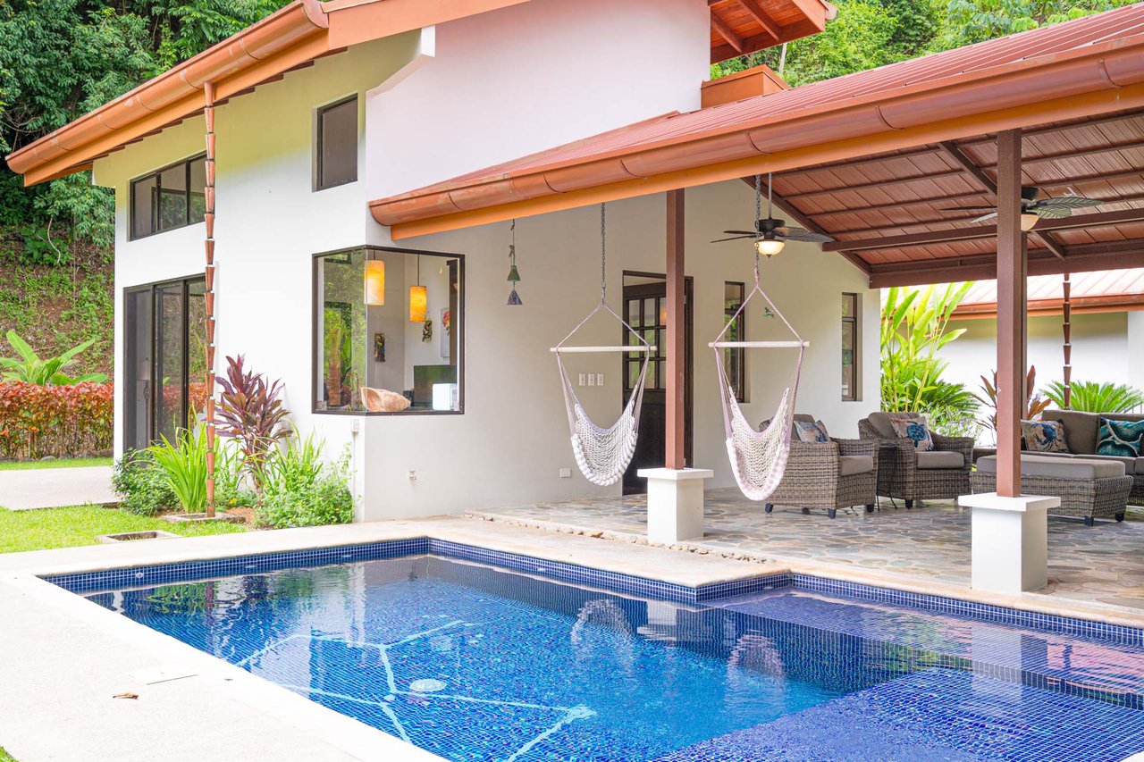 Luxury 3-Bedroom Waterfall-View Home