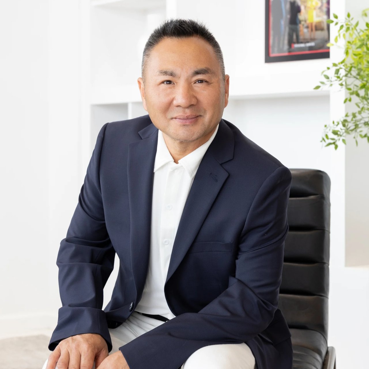 Jimmy Jiang Honolulu, HI Real Estate Agent Headshot