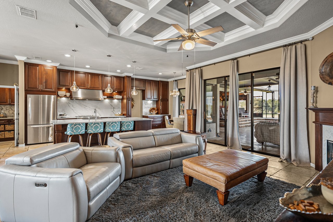 13247 THOROUGHBRED DR