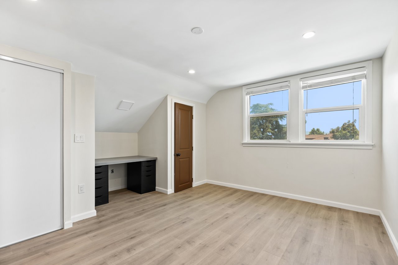 1810 Westmoreland Blvd, Los Angeles