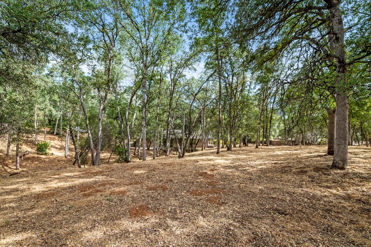 6321 Zamora Dr