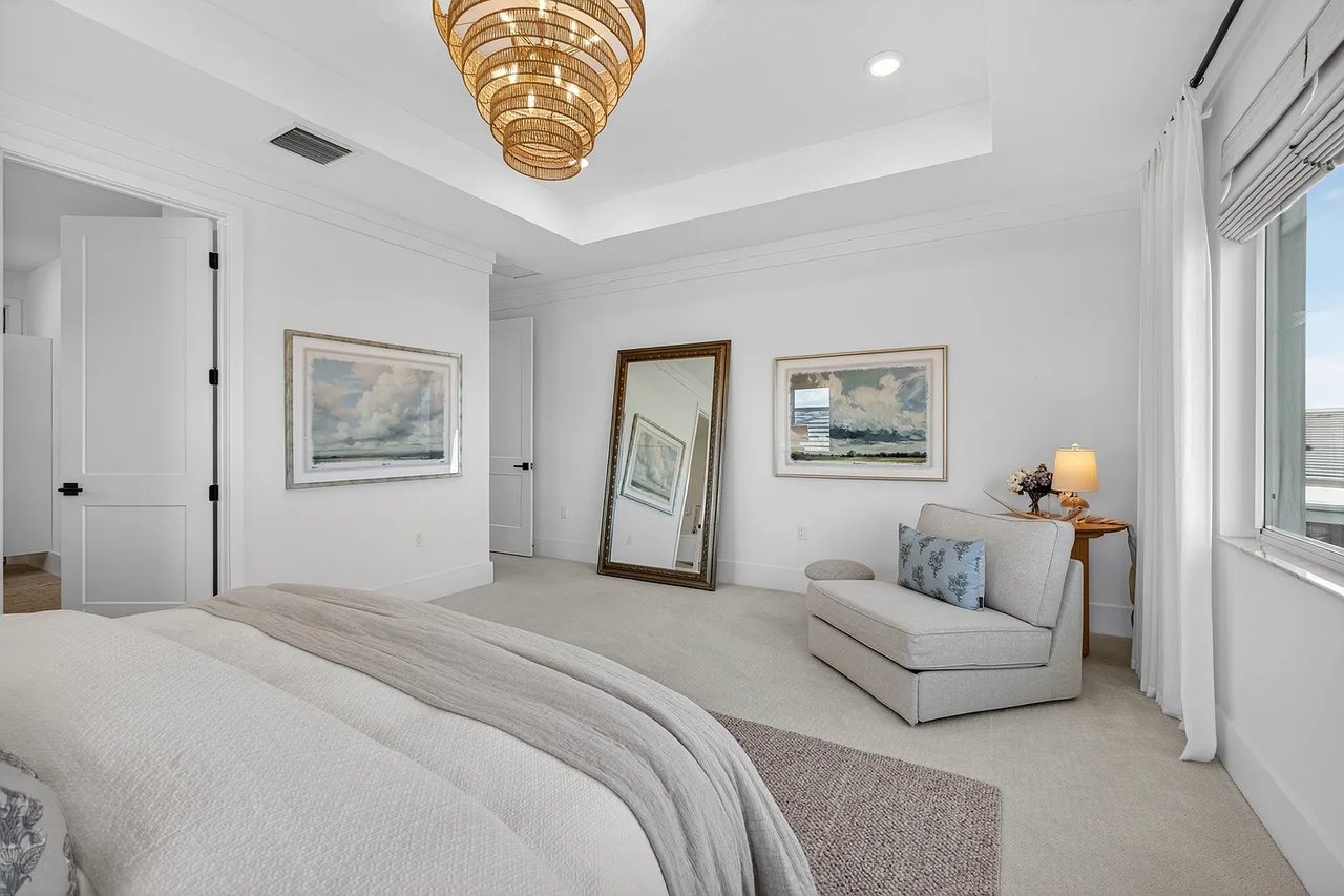 12249 Waterstone Cir