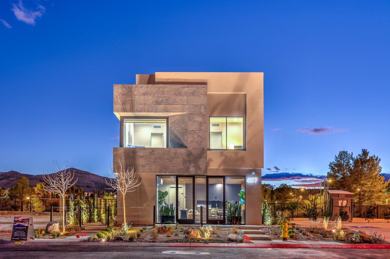 4077 Heron Fairway Dr