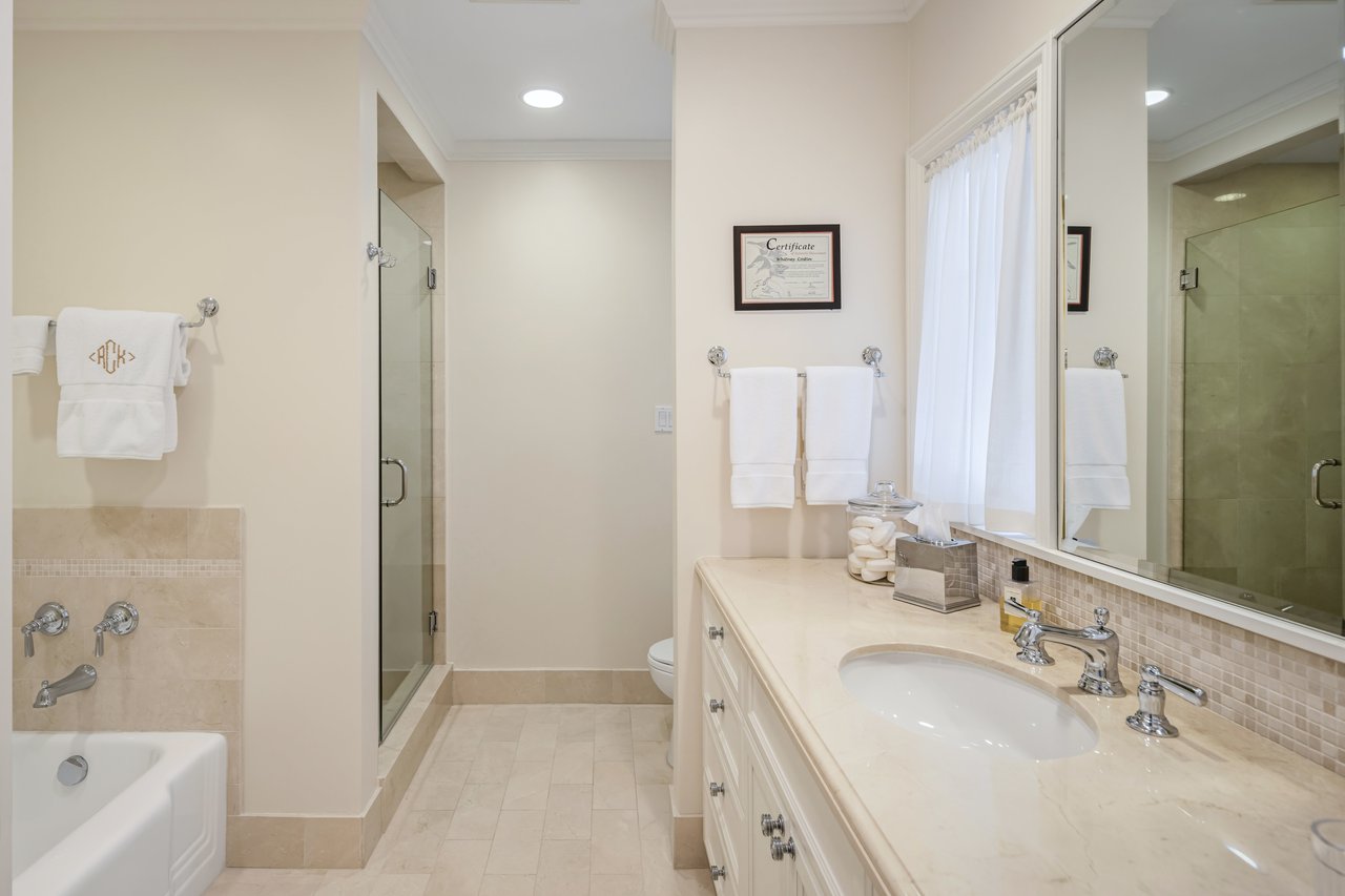 1146 Amalfi Drive, Pacific Palisades 