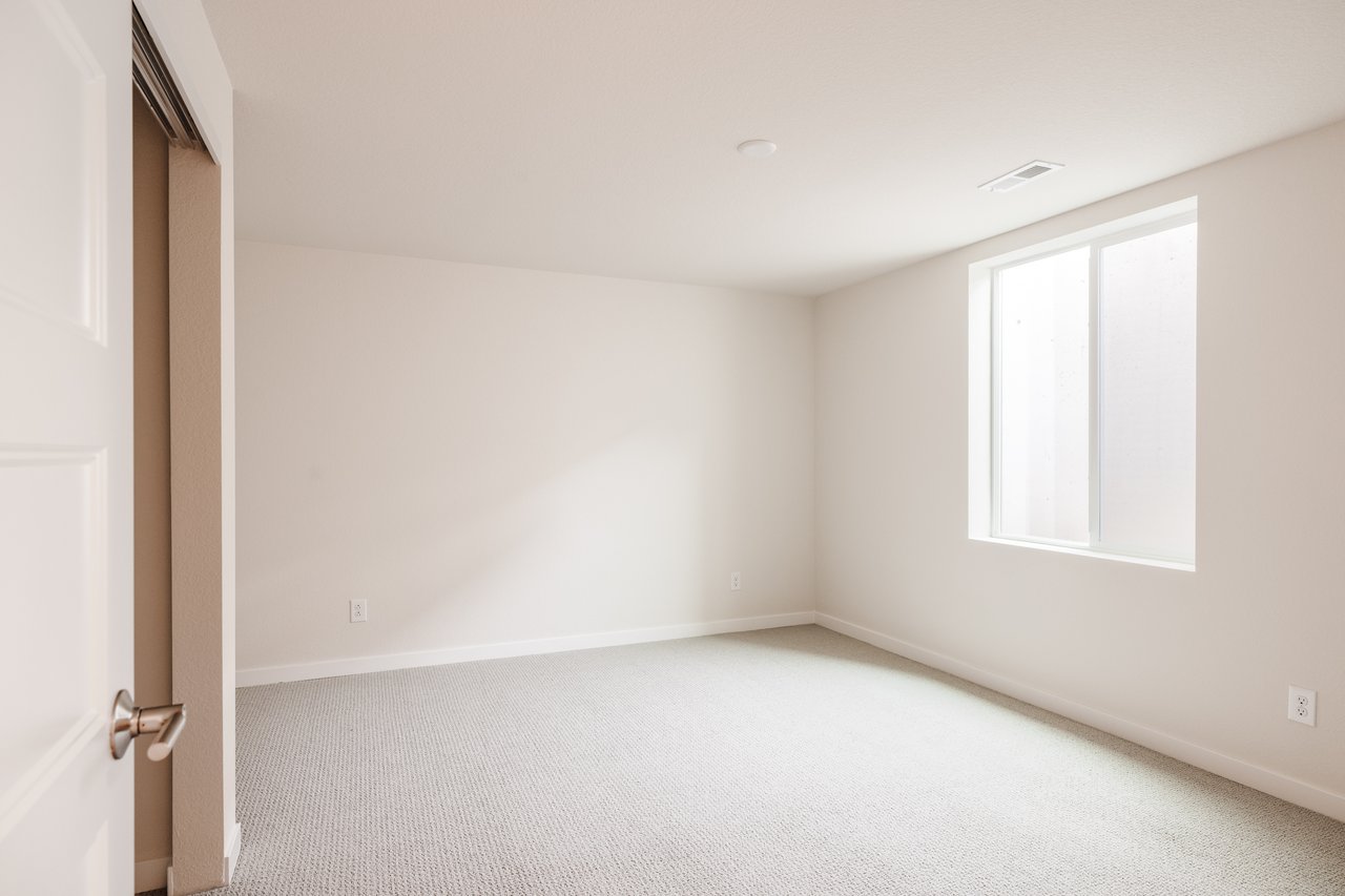 Fusion 1C - Finished Basement & 2-1 Buydown Included