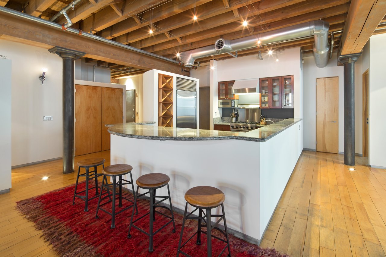 155 Franklin Street, 4S