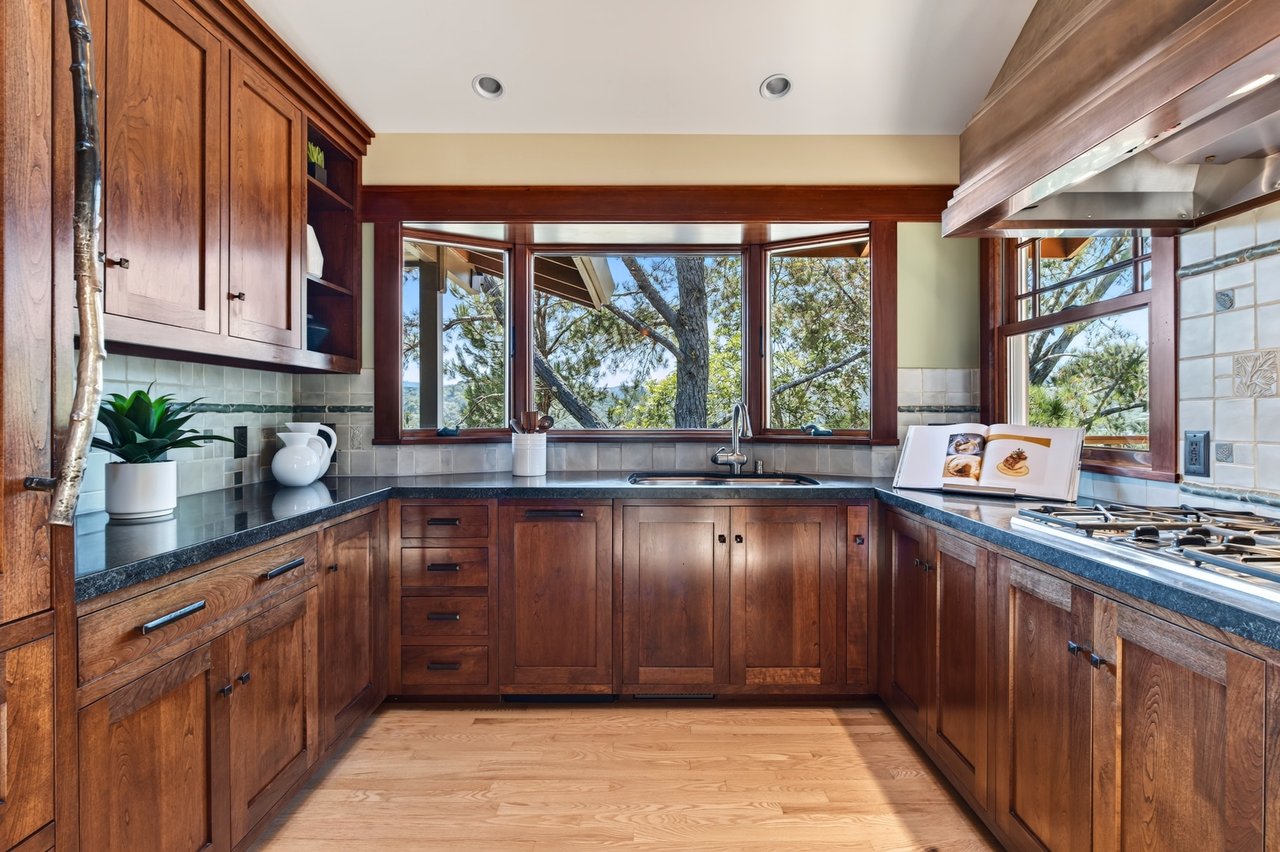 An Architectural Masterpiece in the Old Quarry Enclave