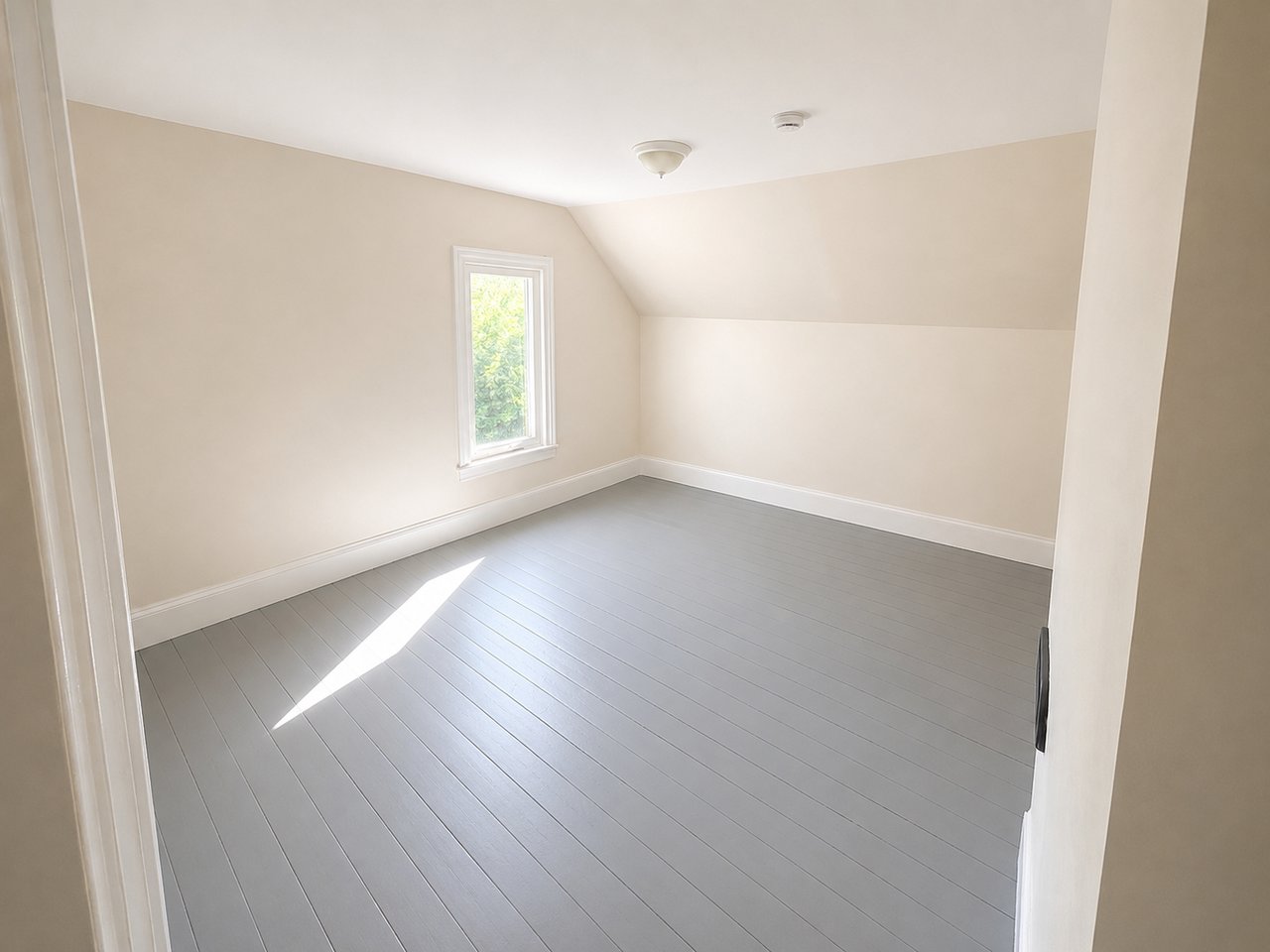 25 James St #A, Rockland ME
