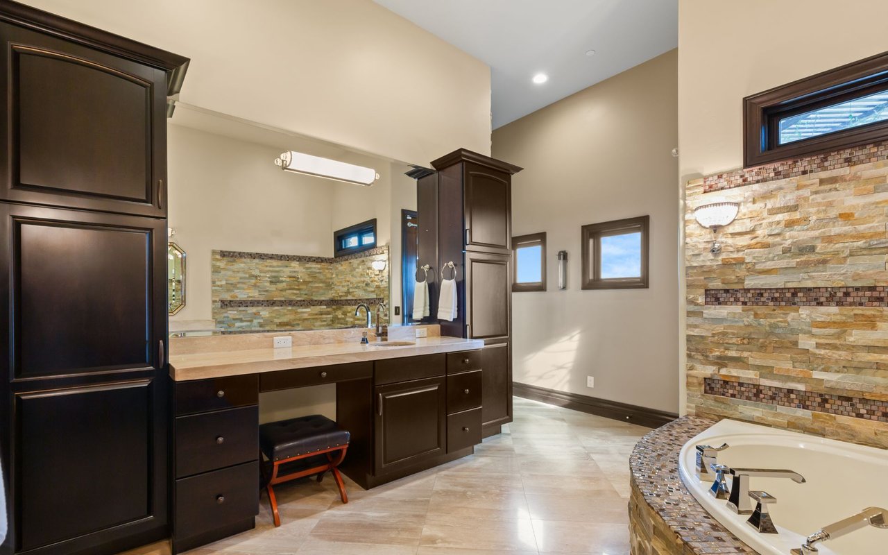 5764 Aspen Falls Circle