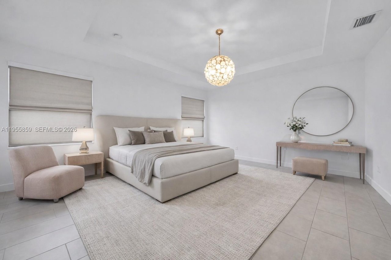 miami-house-for-sale-bedroom