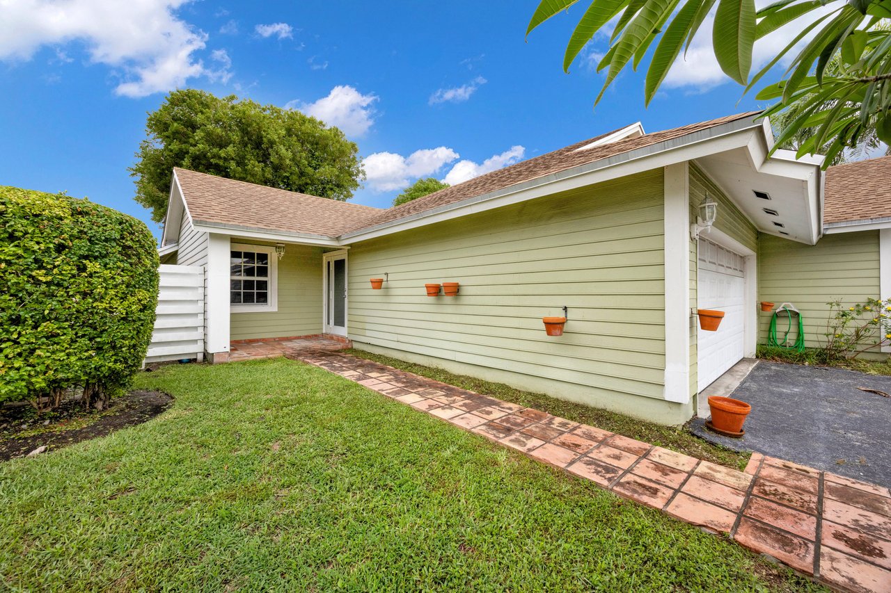 Estate Sale Opportunity in Kendall