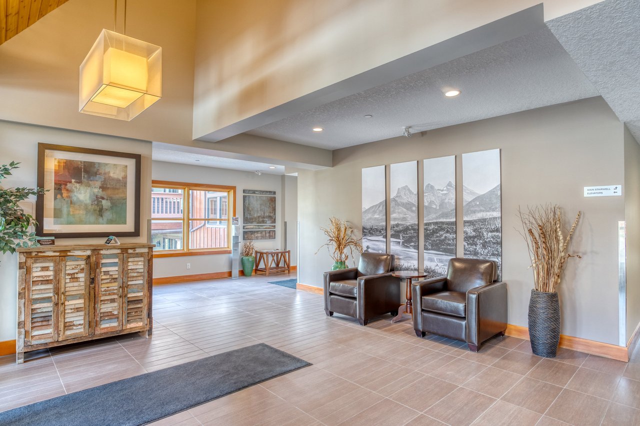 106 Stewart Creek Landing Unit: 111