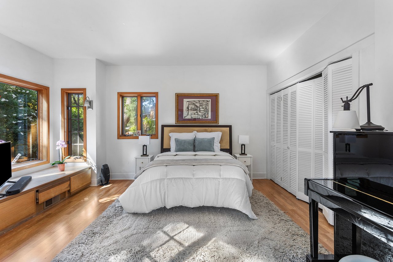 14275 Saratoga Ave, Saratoga