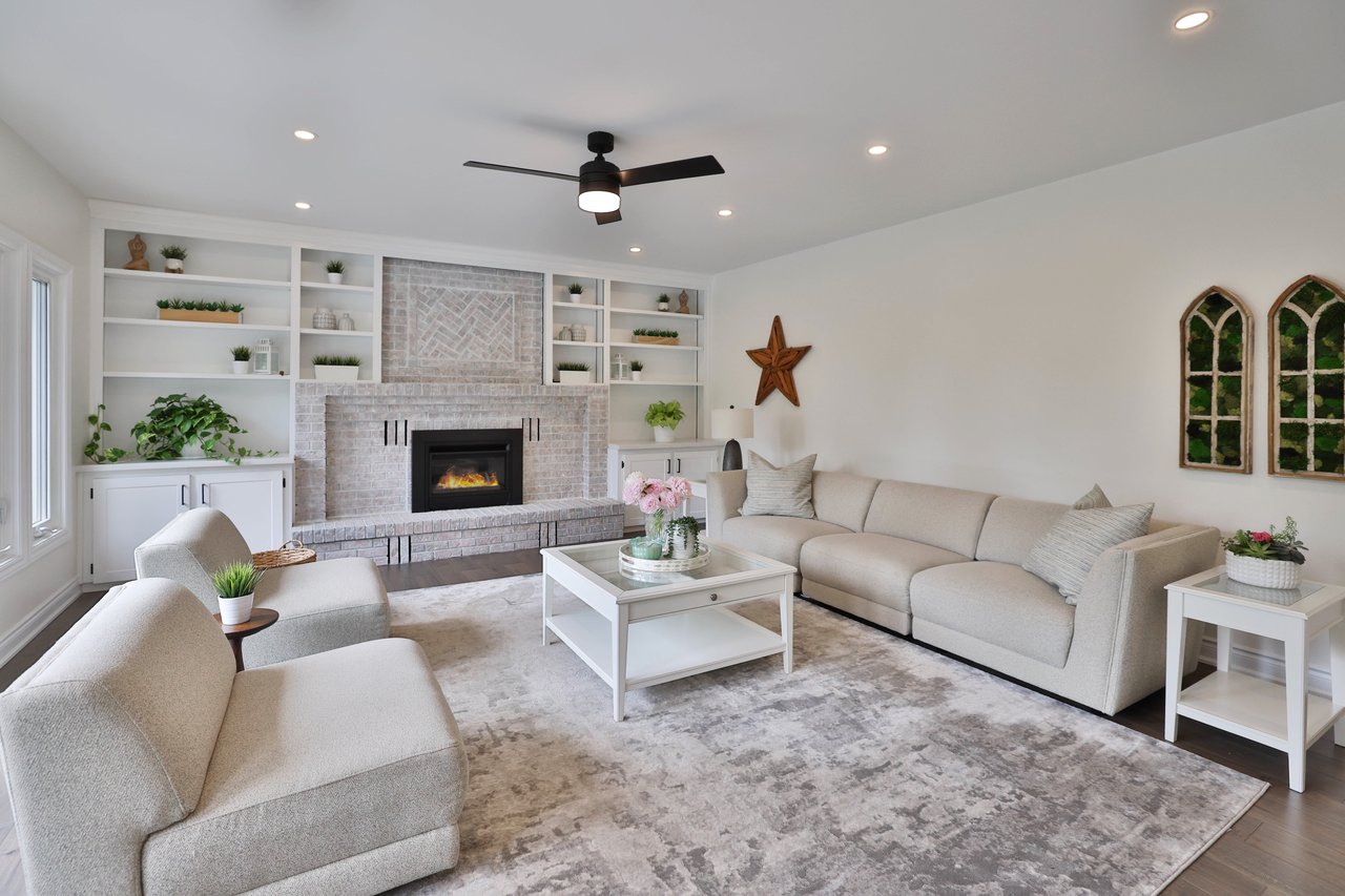 4220 Spruce Avenue, Burlington