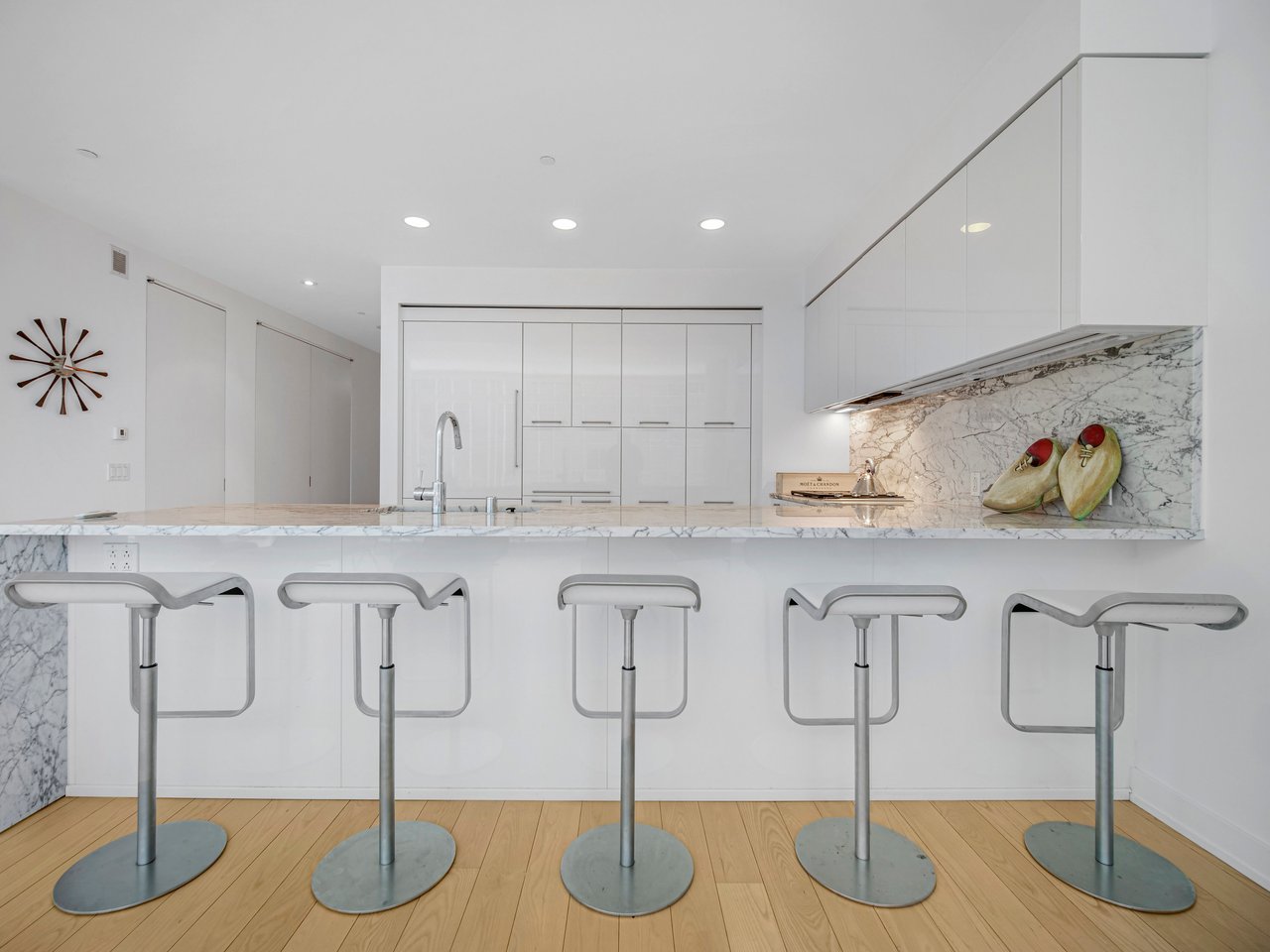 301 Mission St, #34C