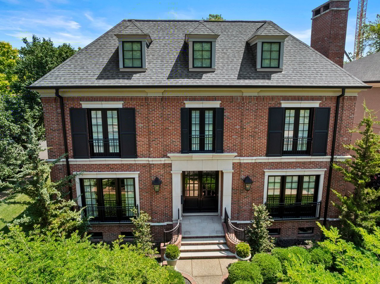 Experience The Pinnacle Of Refined Living In This Timeless & Elegant Residence