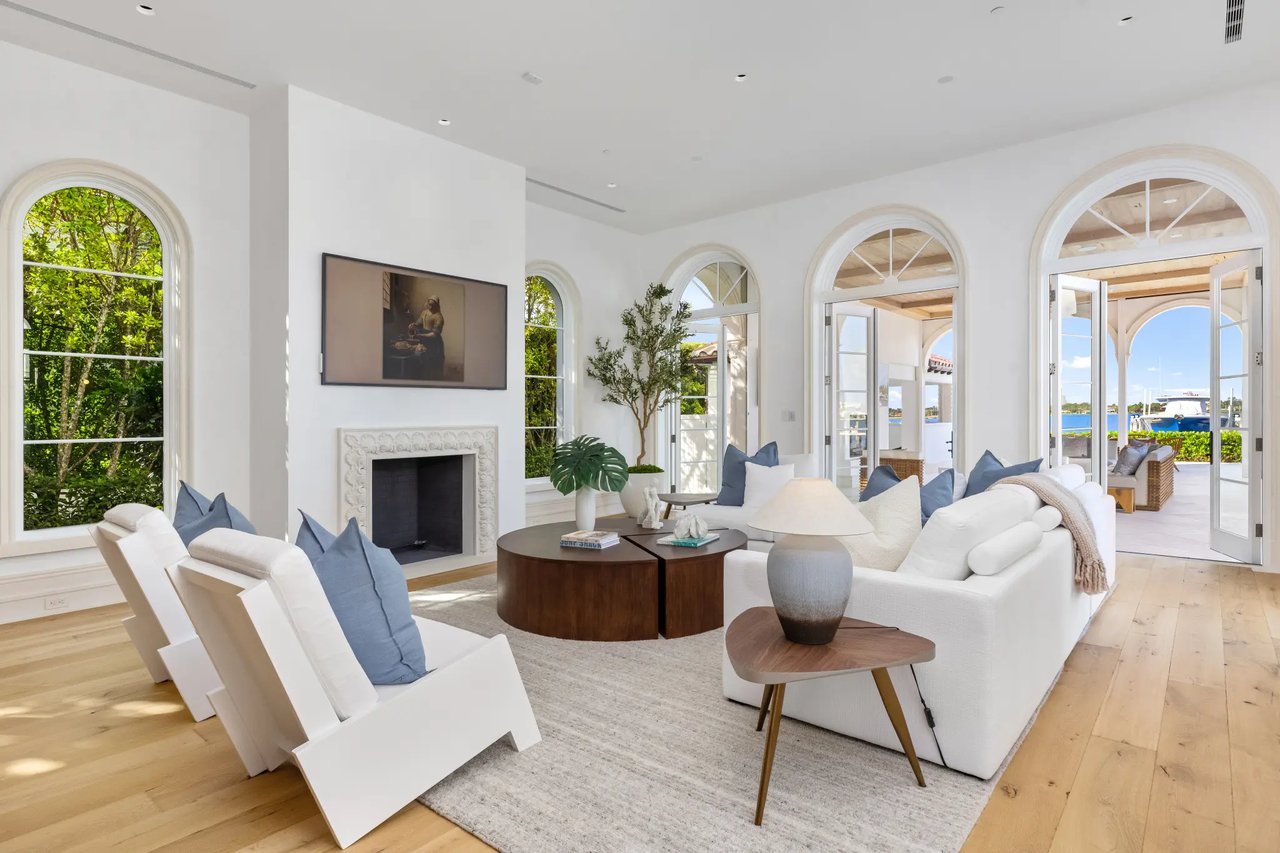 Restored Palm Beach Landmark Mansion Returns at $157M