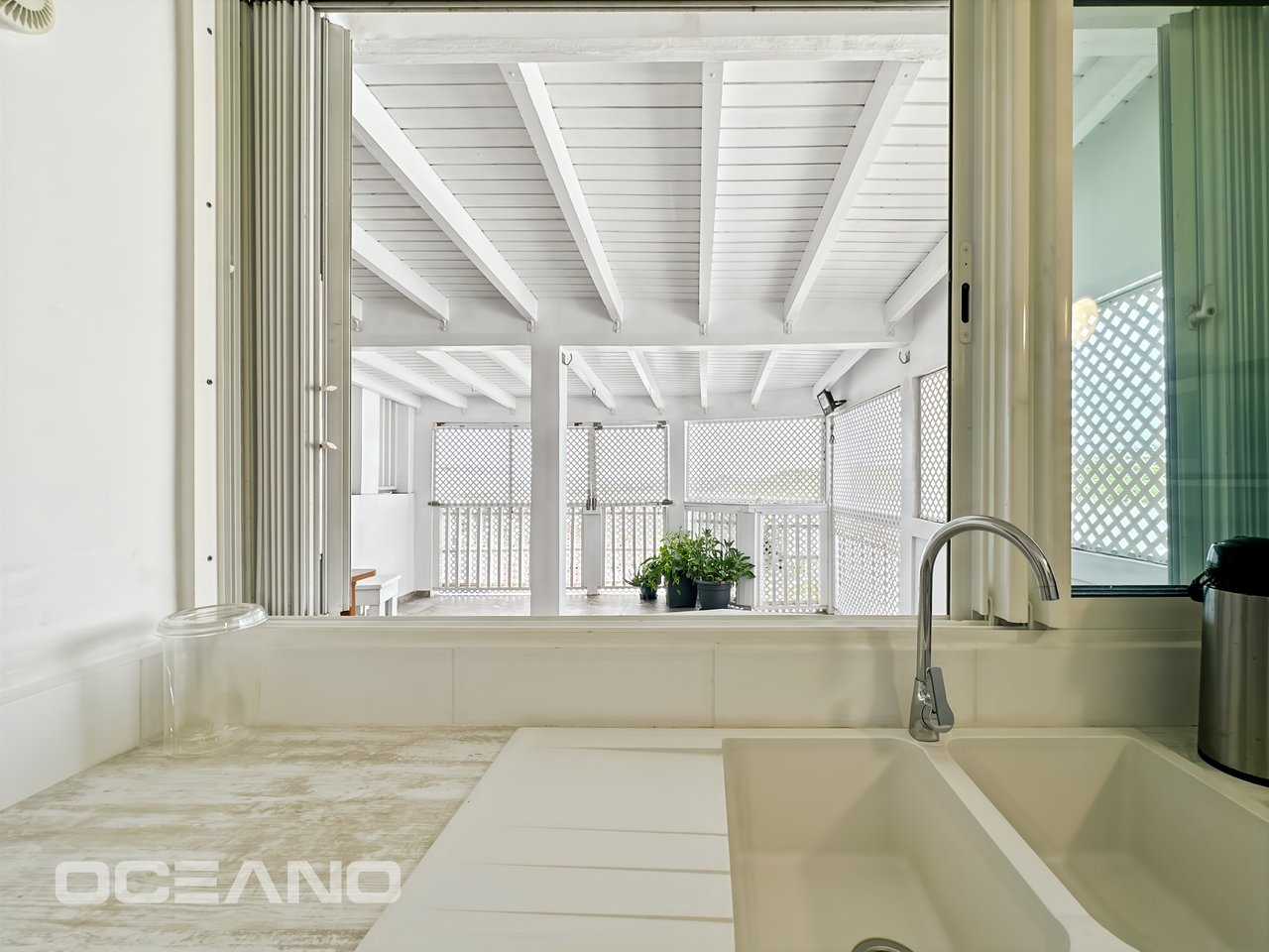 EXCLUSIVE : Set of 2 Apartments (T3 & T2) with Terraces - Charm and Investment Potential