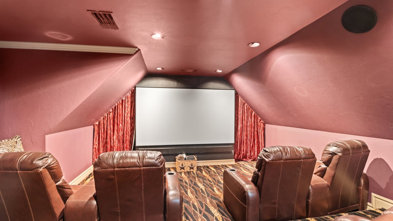 Listing of the Week - Gated Saratoga Farms in Edmond, Oklahoma - Wyatt Poindexter - The Agency Oklahoma 