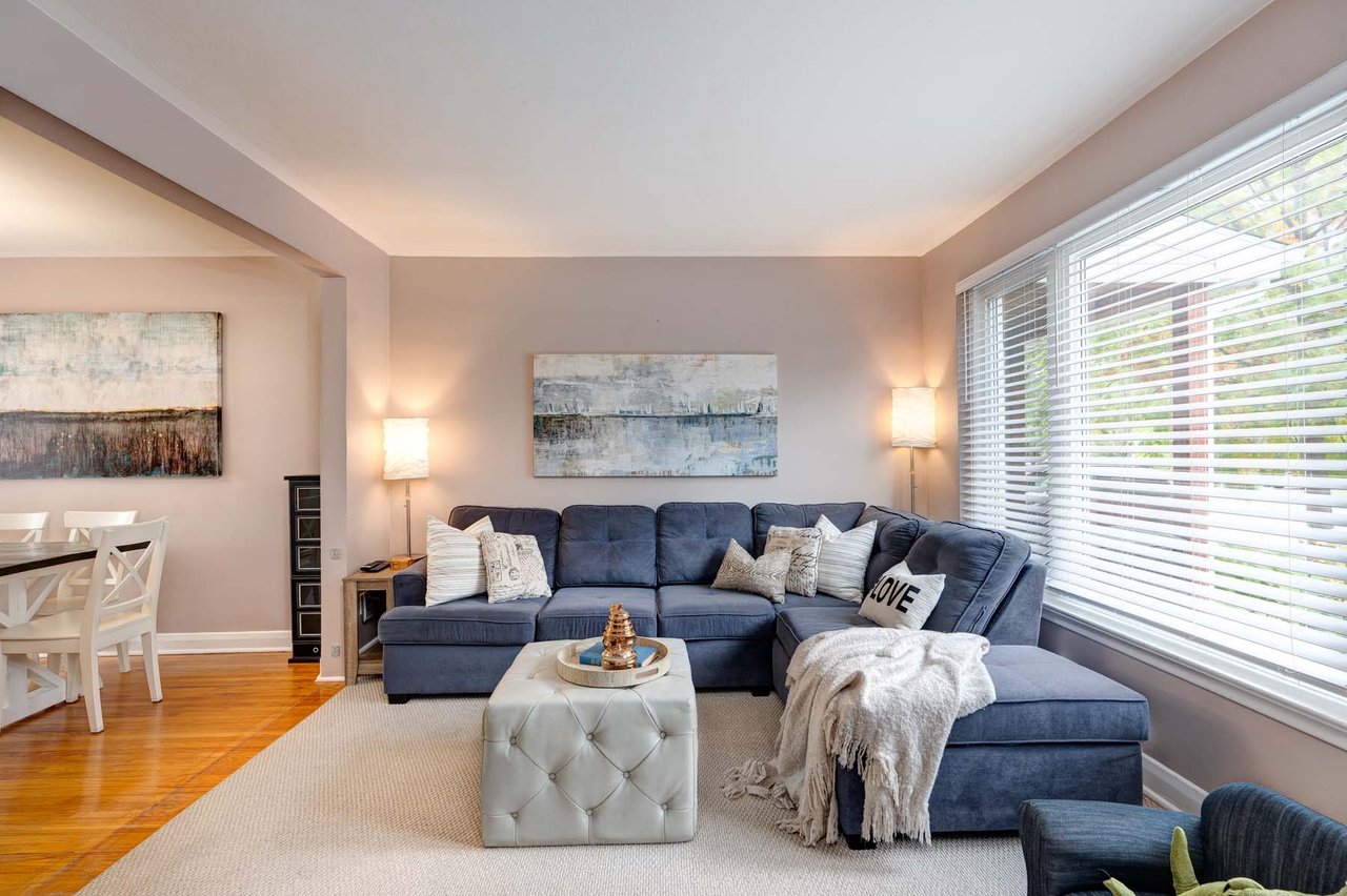 75 Ashwick Dr