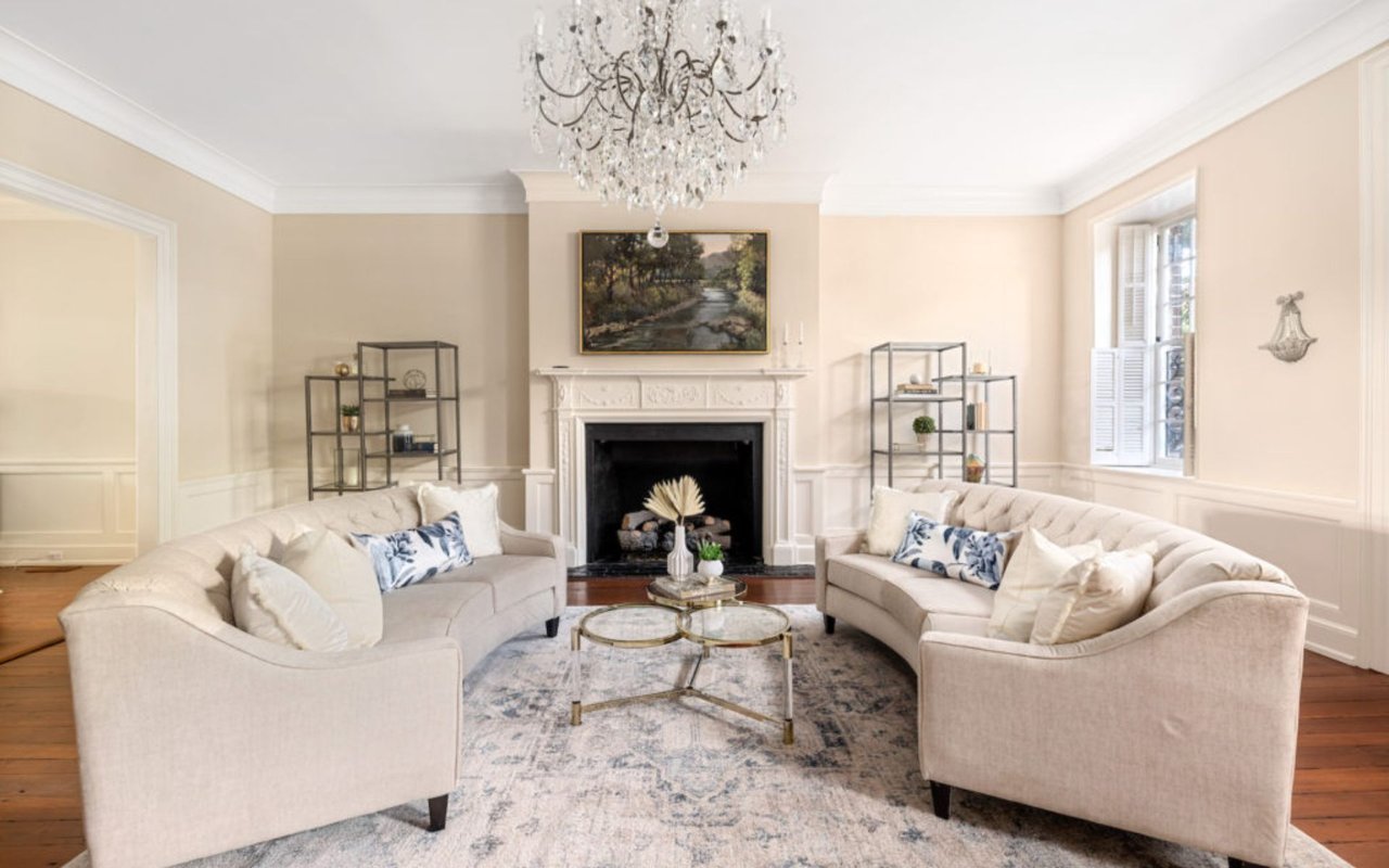 Recently Renovated Townhome By The Harbor – 78 East Bay Street