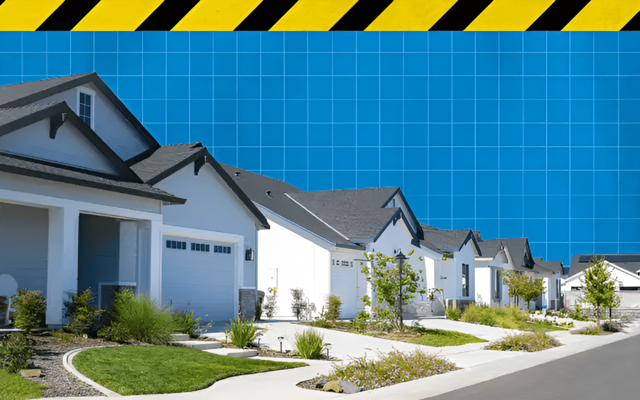 Builders Are Building Smaller Homes [Infographic]