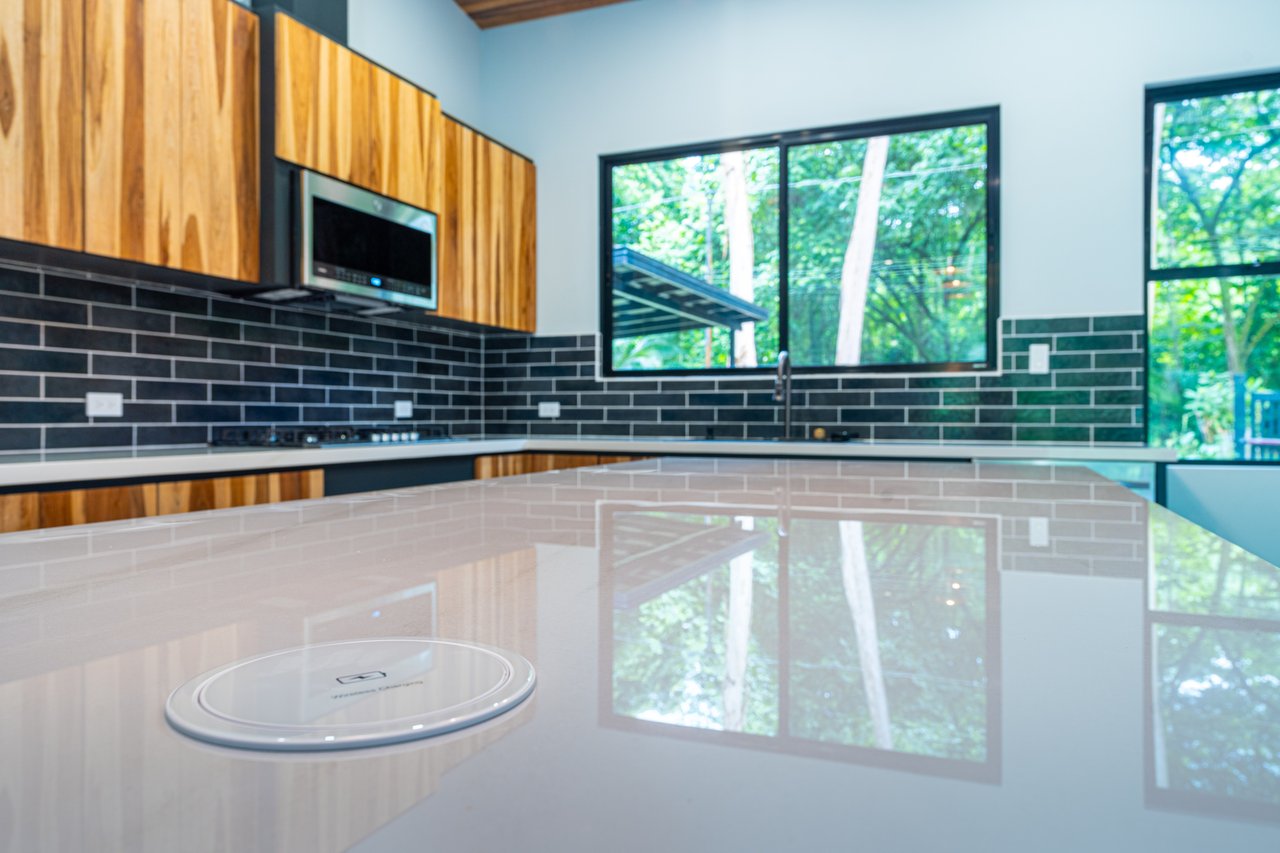 Tres Rios Waterfall House – Nature, Comfort & Elegance Combined, Brand New Construction with Warranty!