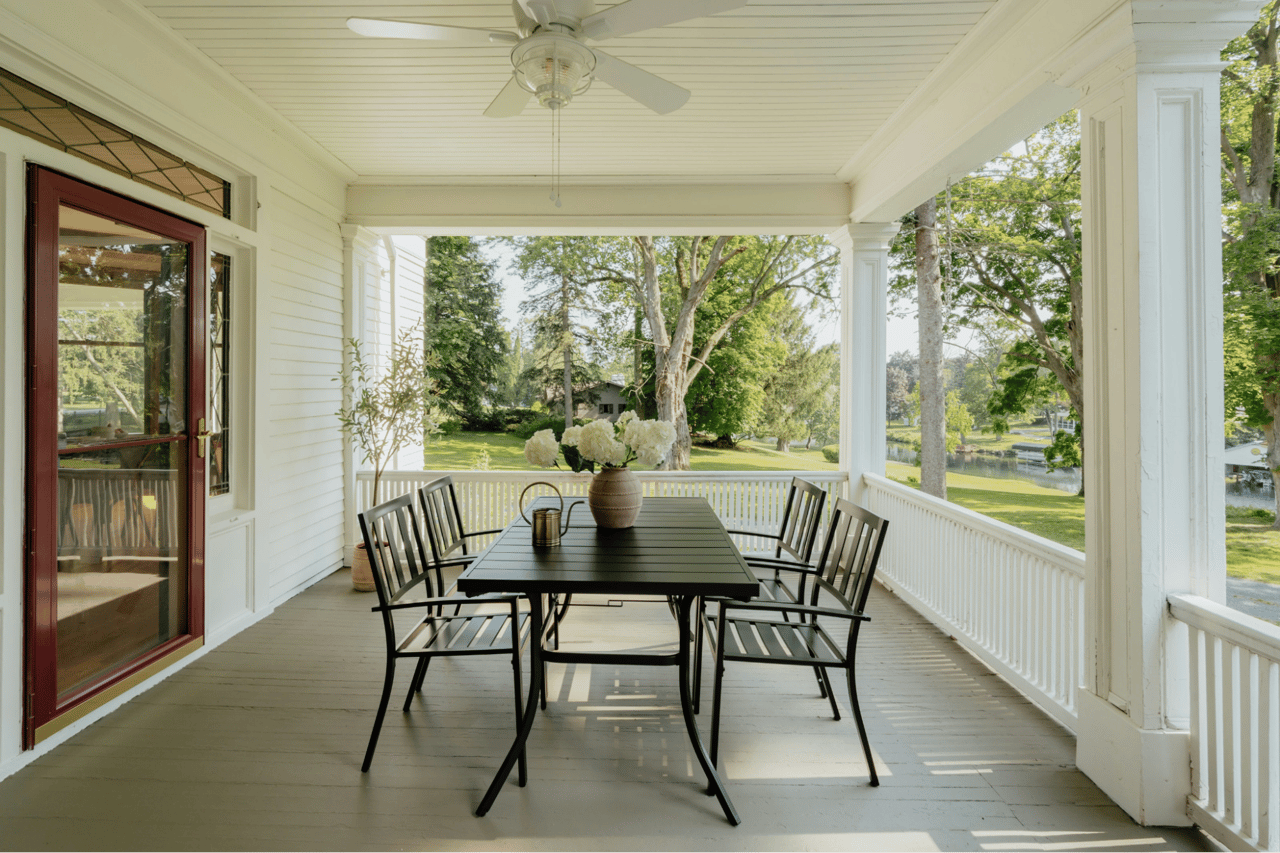 The Art of the Open House: How to Win Over Buyers in One Visit