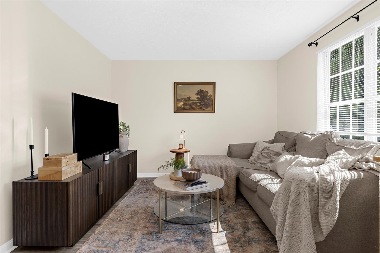 1516 Lodge Pole Court