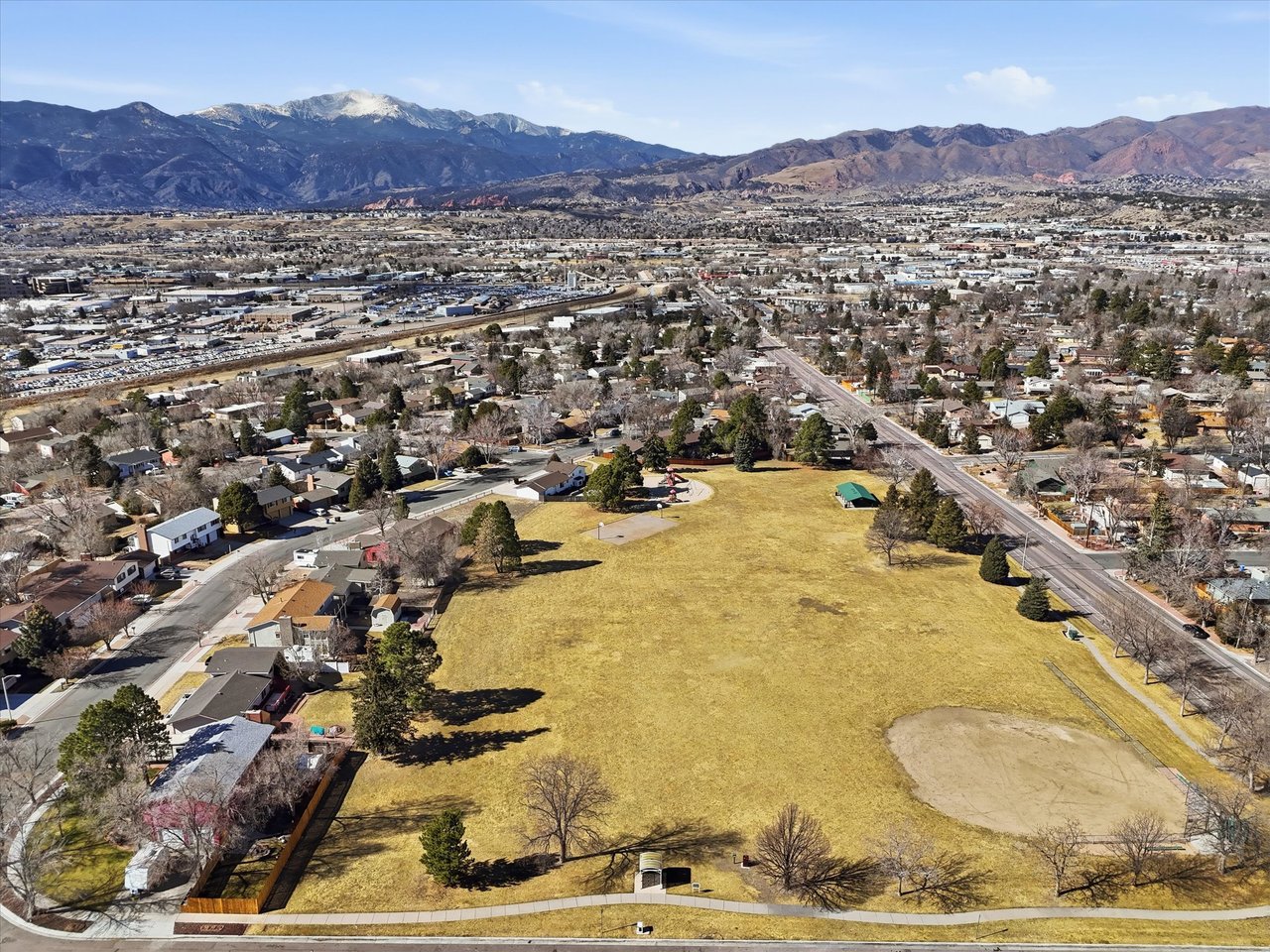 1186 Applewood Drive