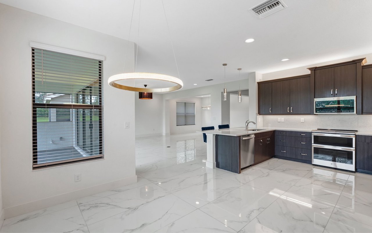 11604 Meadowrun Cir