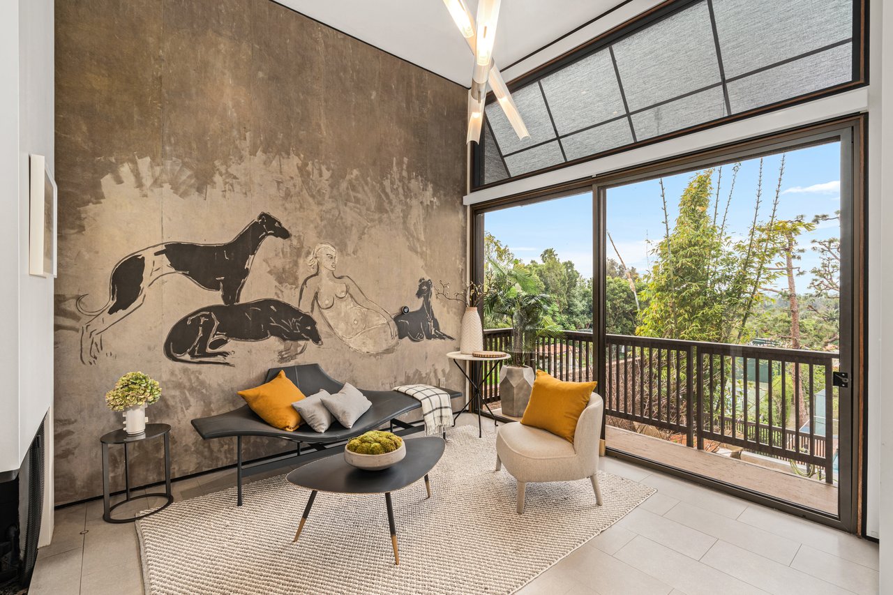  A Beverly Hills Architectural Masterpiece – Where Modern Luxury Meets Timeless Elegance