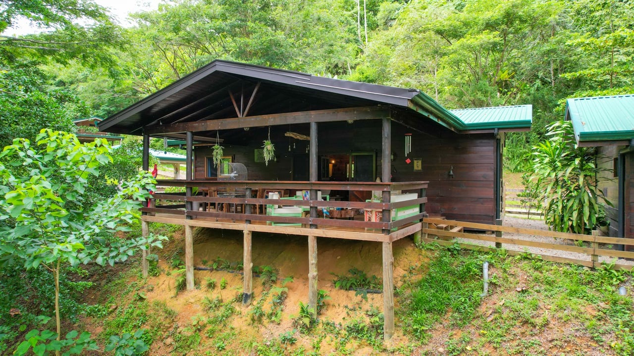 Mountain Chalet on 6.3 Acres with Stables & Panoramic Views