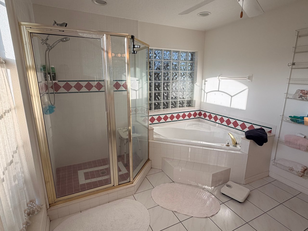 Narcoossee Corridor Renovation Opportunity 