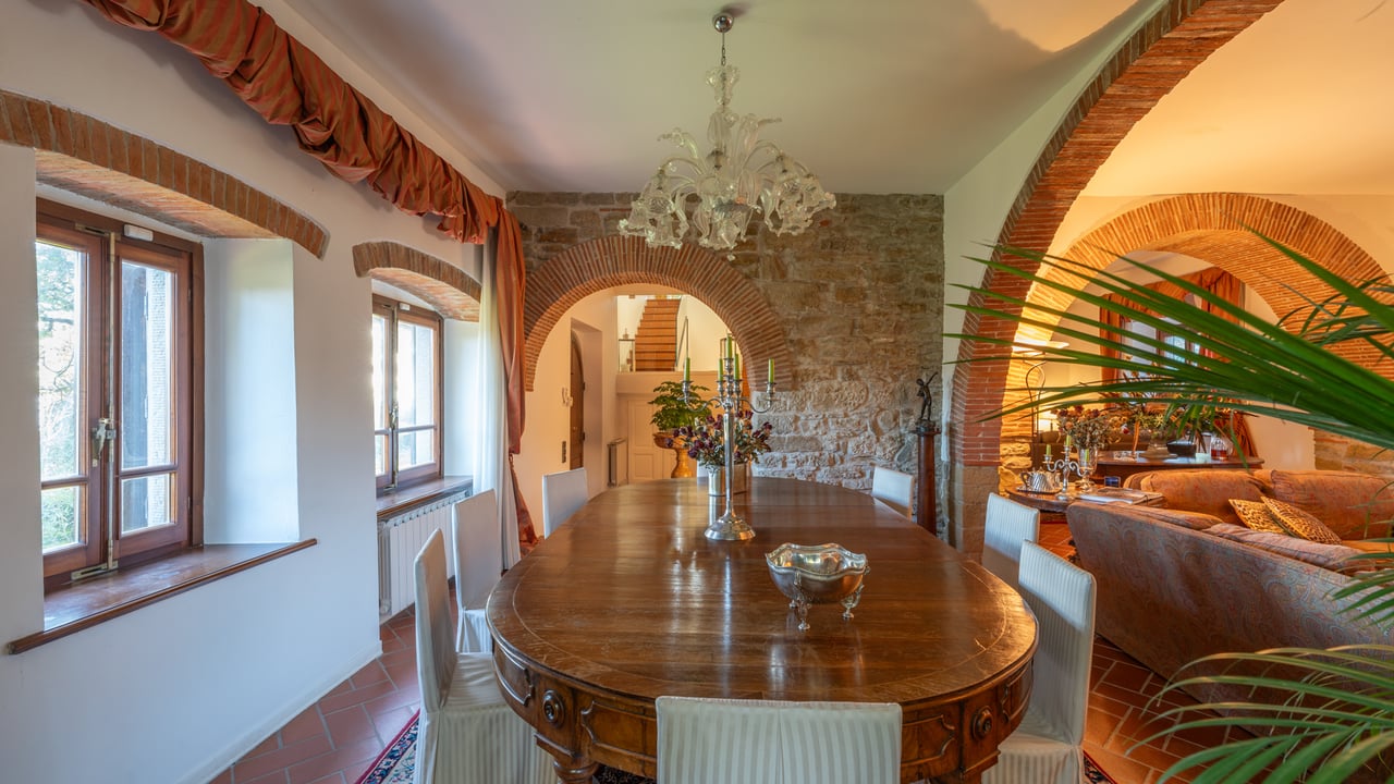 VILLA CORTESE  