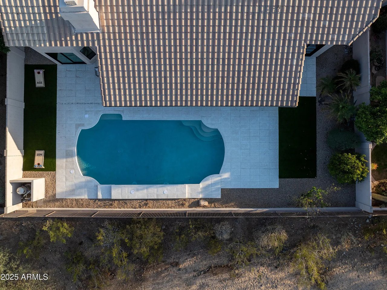 9238 E PALM TREE Drive, Scottsdale