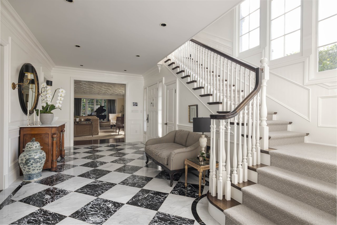 524 S Muirfield Rd, Hancock Park