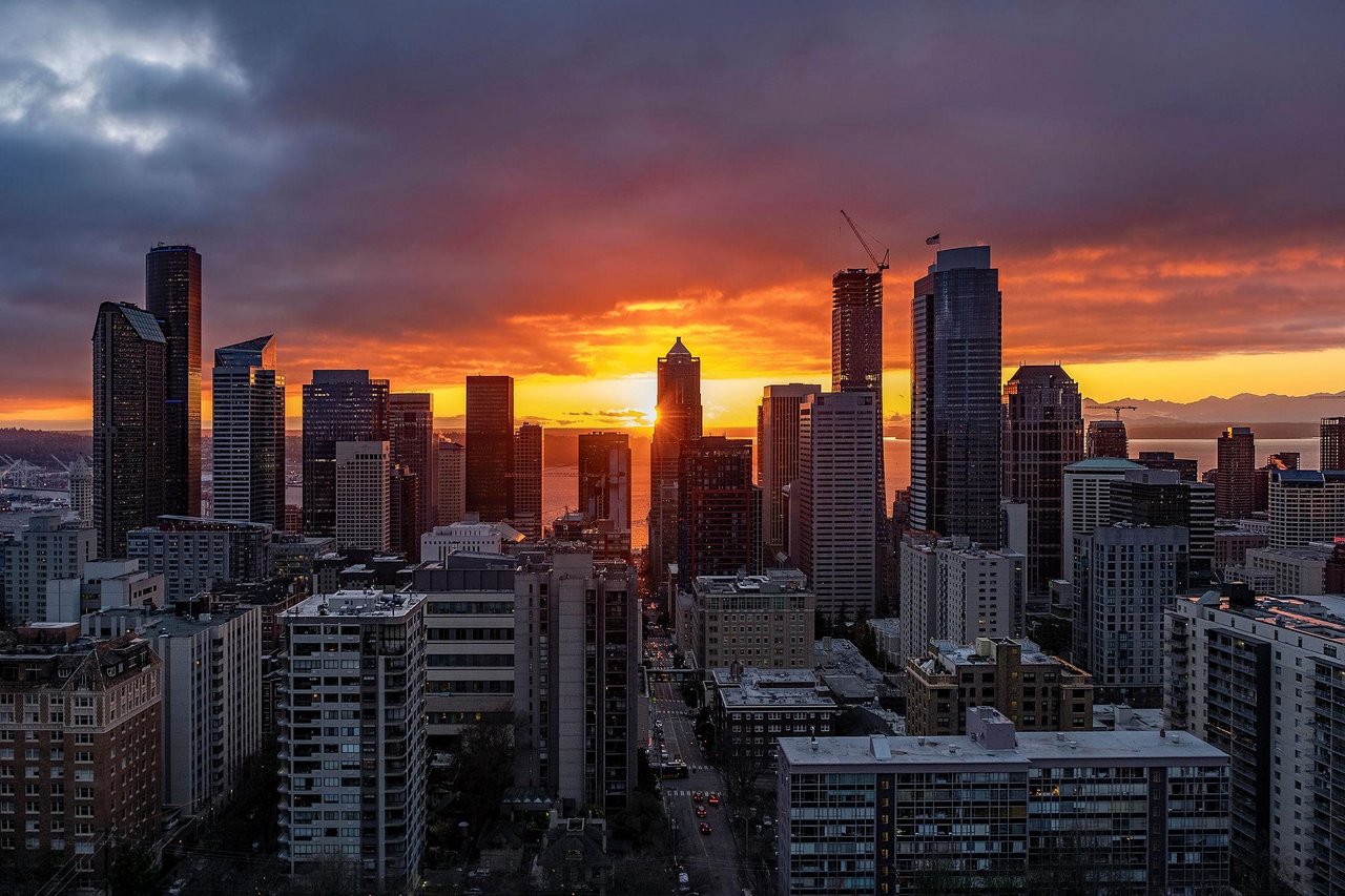 🏡 Is the Seattle Housing Market Crashing or Just Normalizing?