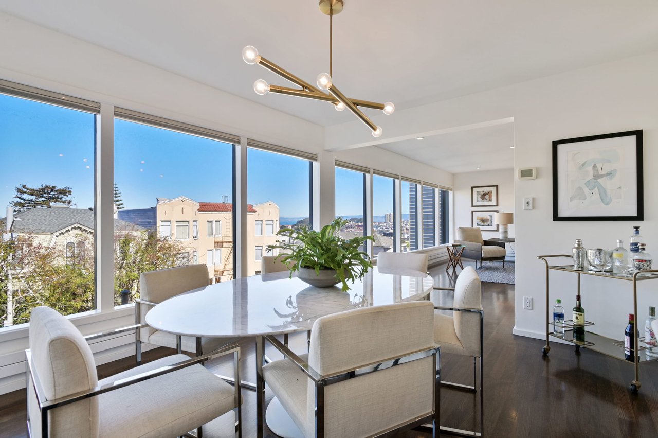 Renovated Three Bedroom Cow Hollow Condo