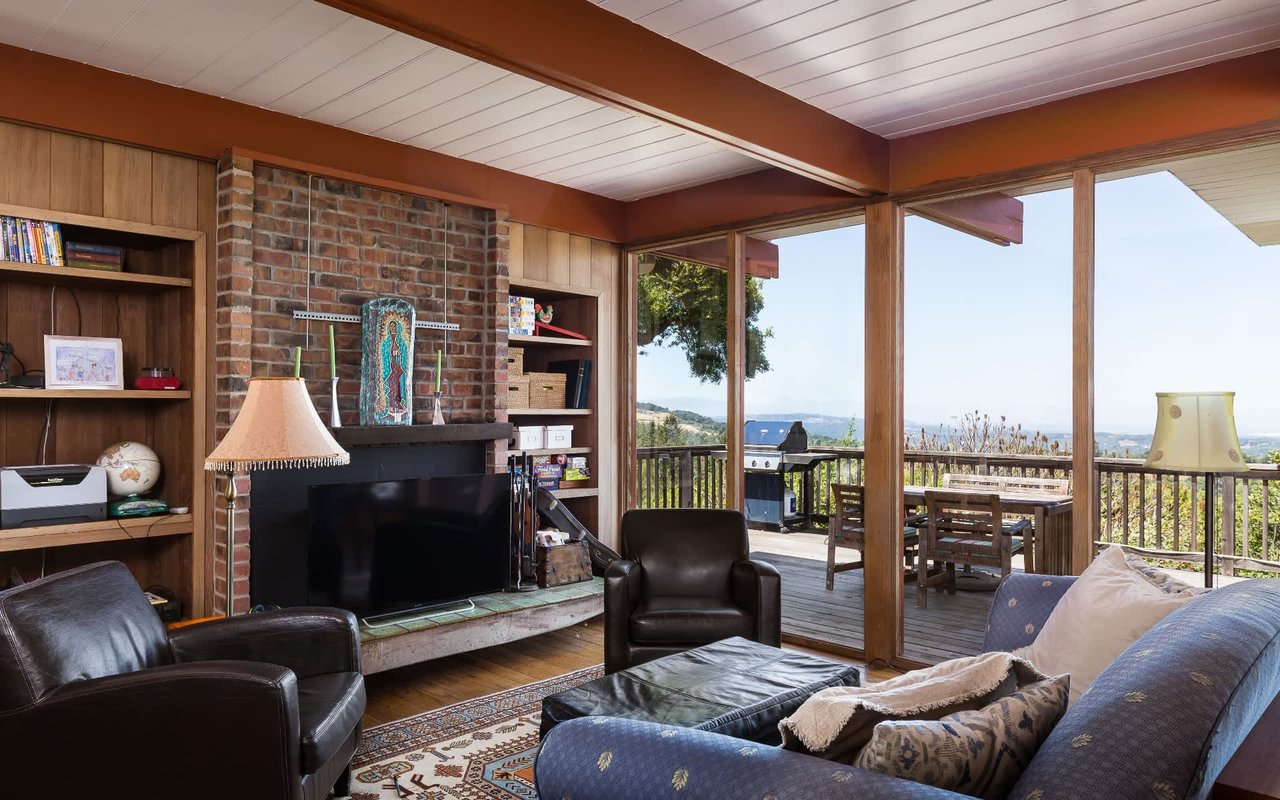 5000 Alpine Road / 5000AlpineRoad.com