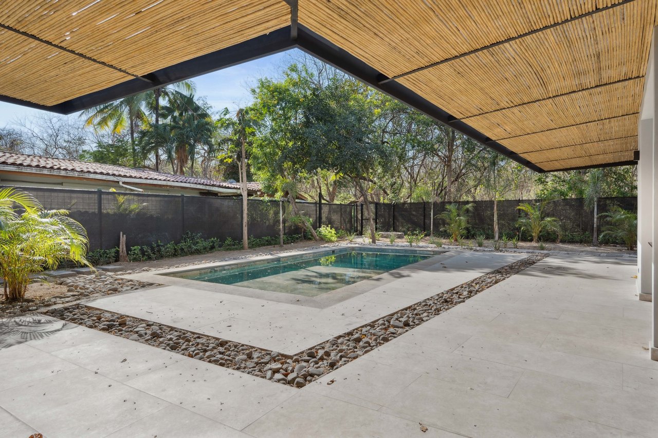 Tropical Luxury Pool Home, Tamarindo, Guanacaste
